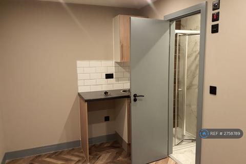 Studio to rent, Broadwater Gardens, Harefield, Uxbridge, UB9