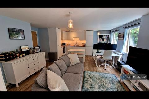 1 bedroom flat to rent, Restell Close, London, SE3