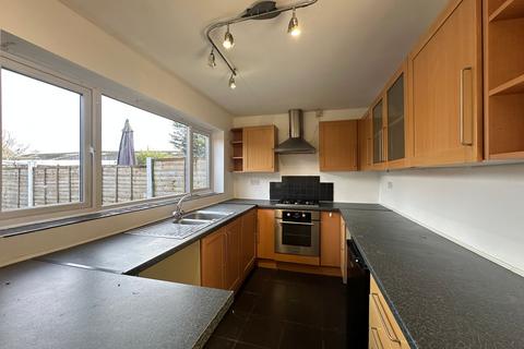 3 bedroom terraced house to rent, Sandy Lane, Warrington, WA2