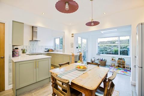 3 bedroom semi-detached house for sale, Wilmur Mount, Halifax HX2