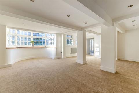 5 bedroom detached house for sale, Olive Tree House, Monk Sherborne, RG26