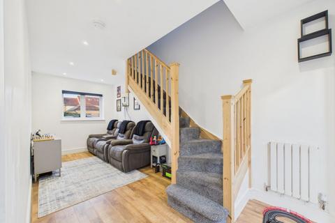 3 bedroom semi-detached house for sale, Parish Way, Bishop's Stortford CM22