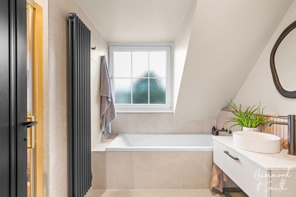 Ensuite Bathroom