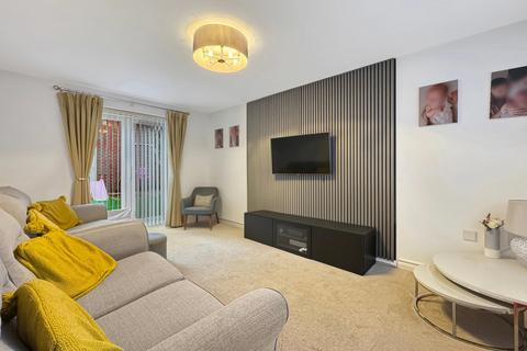 3 bedroom detached house to rent, Dingley Lane, Yate, BS37