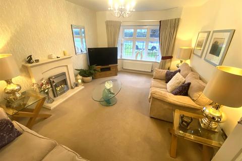 4 bedroom detached house for sale, Conference Way, Stourport-On-Severn