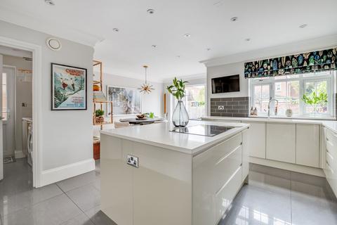 5 bedroom detached house for sale, Howard Road, New Malden KT3