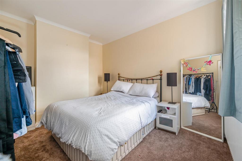 Bedroom 2.jpg