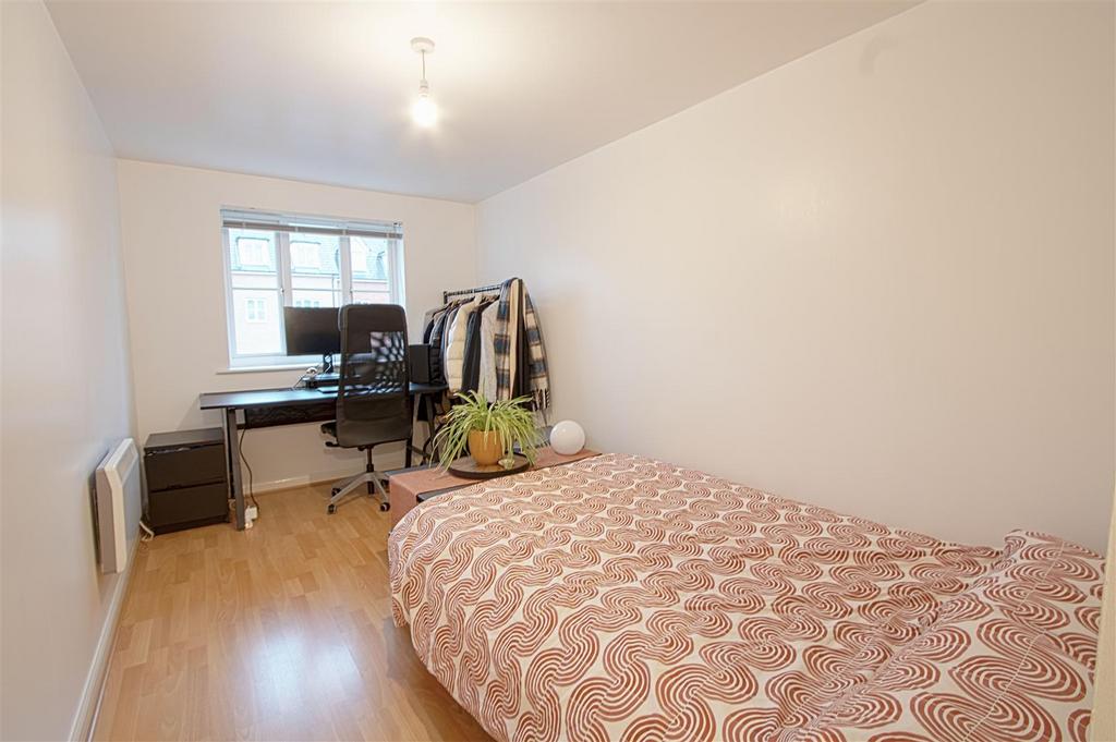Bedroom two.jpg