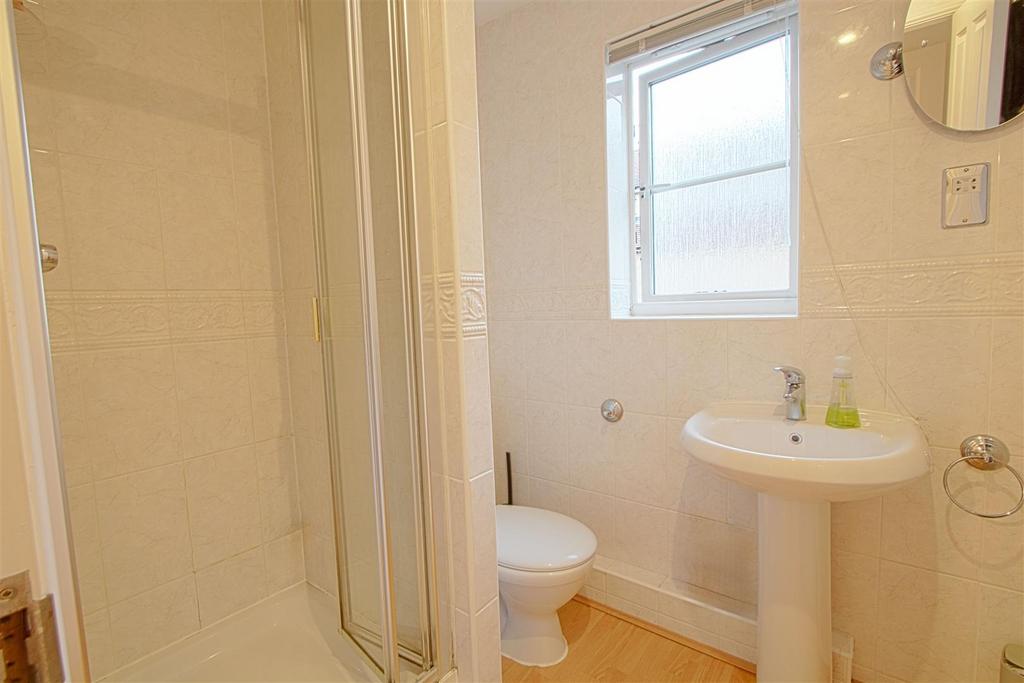 Ensuite w.jpg