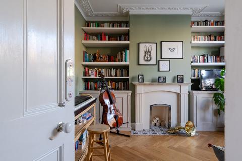 4 bedroom terraced house for sale, Trelawn Road, London E10