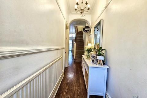 3 bedroom terraced house for sale, Salford M7