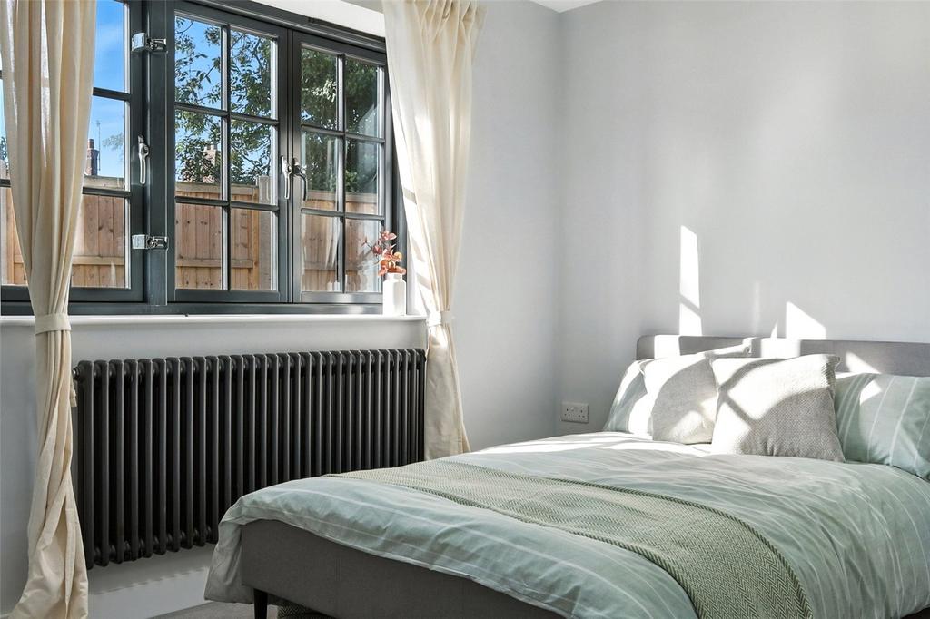 Show Apartment