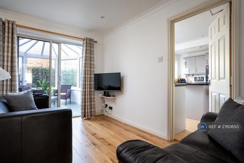 1 bedroom in a house share to rent, Glucester Road, Cheltenham, GL50