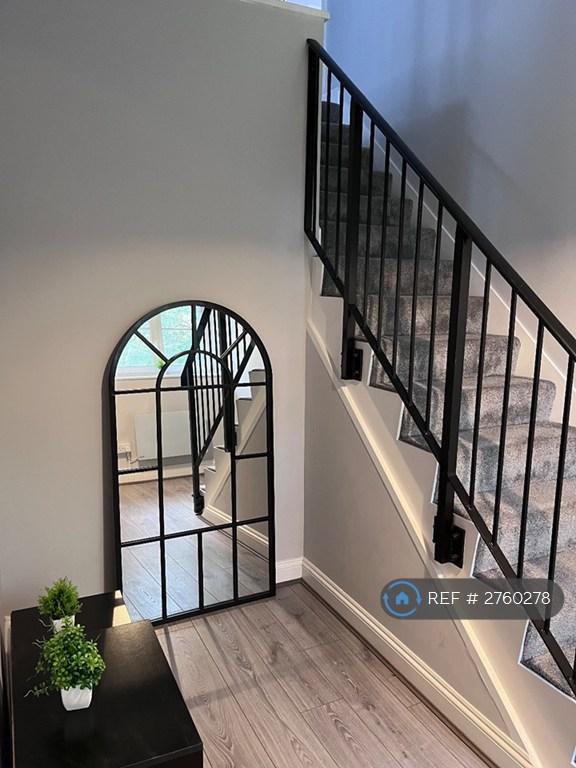 Entrance Hall 1