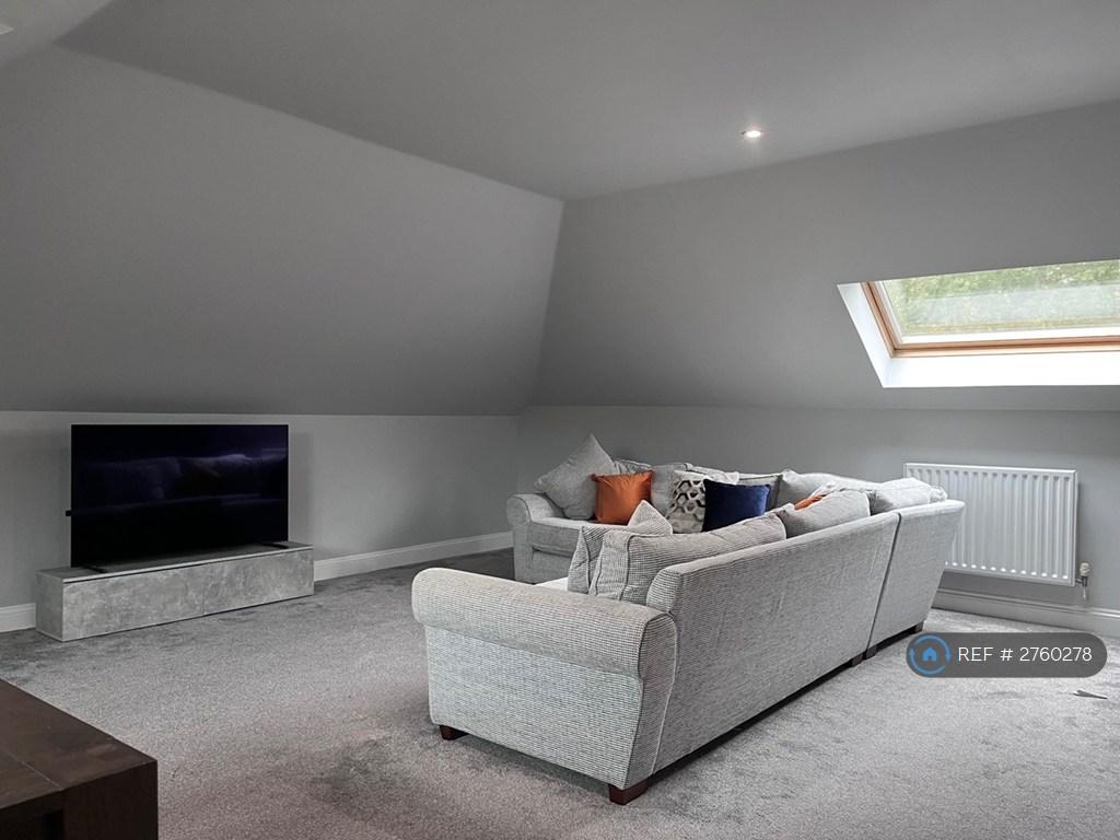 Lounge 2