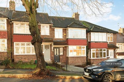 3 bedroom terraced house to rent, Portland Road, London, BR1