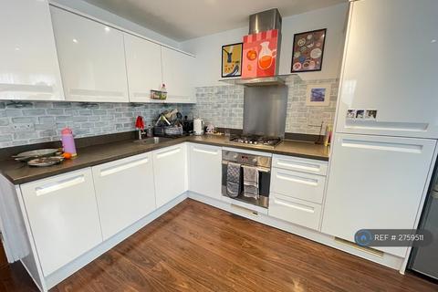 2 bedroom flat to rent, Clementine Court, Harrow, HA3