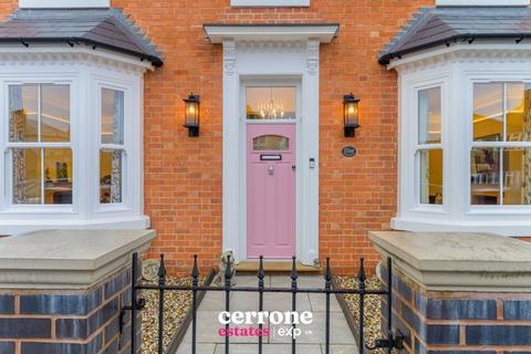 5 bedroom detached house for sale, Corbett Street, Droitwich WR9