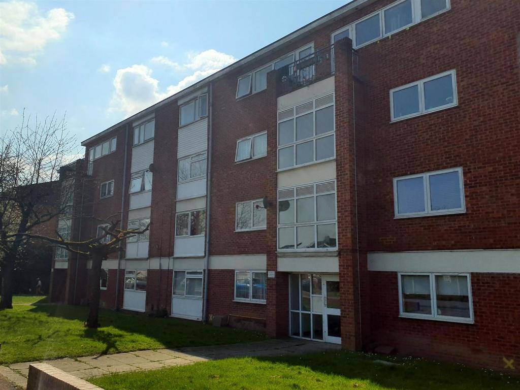 Flat 24, 137 Appleford Road.jpg