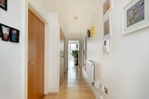 1 bedroom flat for sale, Printers Road, London SW9
