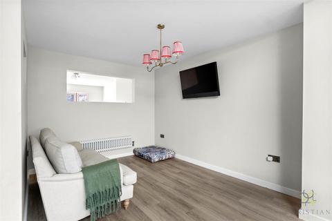 undefined, Fleece Road, Broadway WR12
