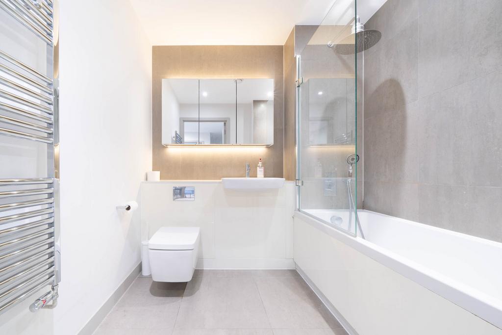 Ensuite