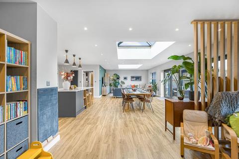 5 bedroom detached house for sale, Wreake Drive, Leicester LE7