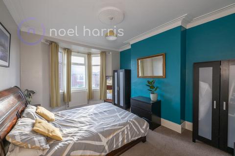 2 bedroom flat for sale, Rothbury Terrace, Heaton, NE6