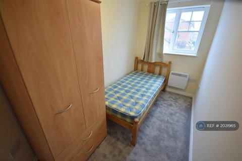 2 bedroom flat to rent, Actonville Avenue, Wythenshawe, Manchester, M22