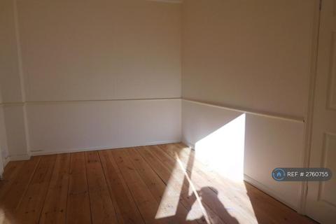 3 bedroom terraced house to rent, College Street, Southampton, SO14