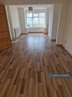 2 bedroom end of terrace house to rent, Veronica Avenue, Wolverhampton, WV4