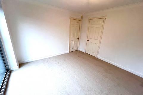 4 bedroom detached house to rent, Hill Hook Road, Sutton Coldfield, B74 4XA