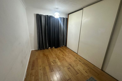 1 bedroom in a house share to rent, Meadow View Road, Hayes UB4