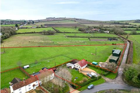 undefined, The Hayle, Calstone, Calne, Wiltshire, SN11