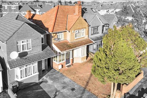 undefined, Hanworth Road, Hounslow TW4