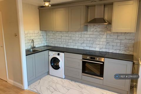 undefined, Handcross Road, Luton, LU2
