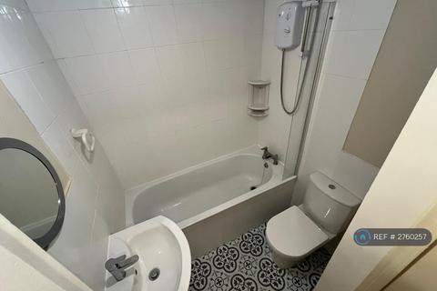 undefined, Handcross Road, Luton, LU2