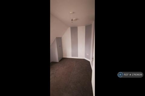 3 bedroom flat to rent, Station Road, Bognor Regis, PO21