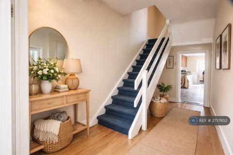 undefined, Nine Acres Close, London, E12