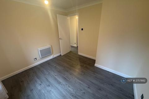 2 bedroom flat to rent, Sterling Gardens, London, SE14