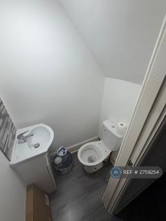 3 bedroom terraced house to rent, Ince Avenue, Anfield, Liverpool, L4