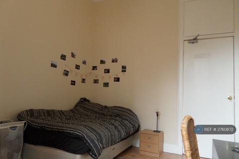 4 bedroom flat to rent, Radnor Street, Glasgow, G3