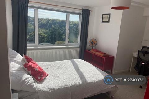 2 bedroom flat to rent, Huntersdale, Bristol, BS9