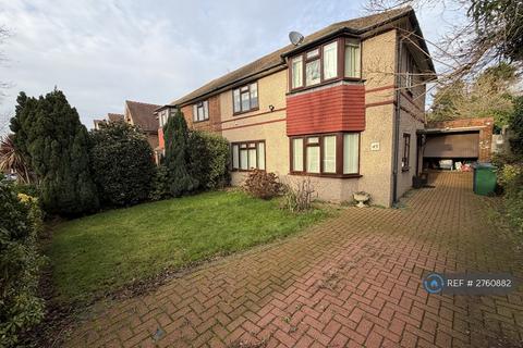 3 bedroom semi-detached house to rent, Allandale Avenue, London, N3