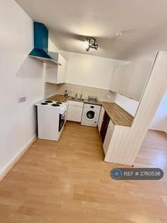 1 bedroom flat to rent, Strathmartine Road, Dundee, DD3