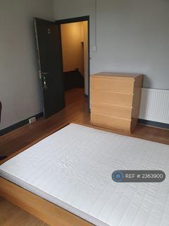 1 bedroom in a house share to rent, Richmond Road, Cardiff, CF24