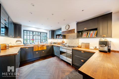 4 bedroom detached house for sale, Wimborne Road, Wimborne, BH21 3