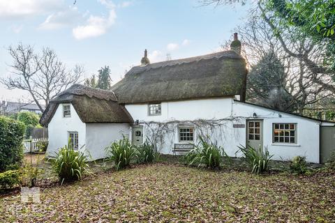 4 bedroom detached house for sale, Wimborne Road, Wimborne, BH21 3