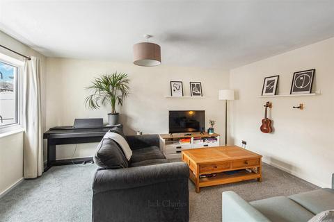 3 bedroom terraced house for sale, Twyford Road, Hadlow