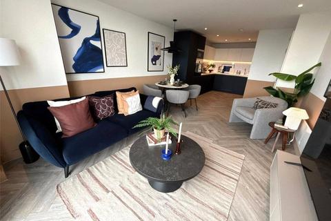2 bedroom flat to rent, Coverdale Road, London, W12